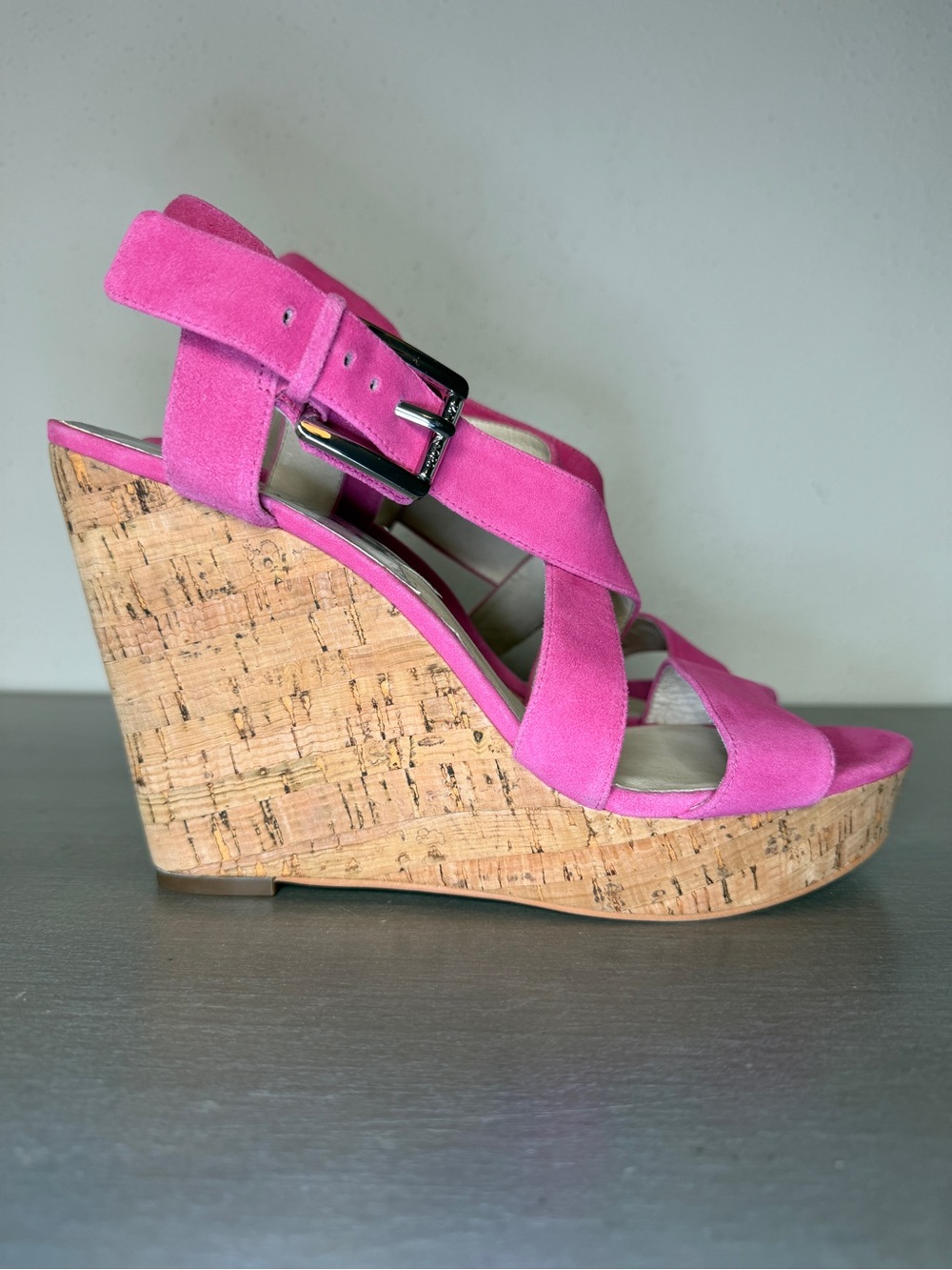 Michael Kors Pink Suede Cork Platform Wedge Heels Women’s Size 11M New - Picture 2 of 9